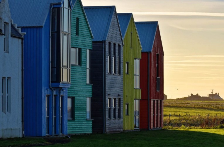 Schoene Aussichten Touristik_Schottland_pixabay_houses-1007932_1280